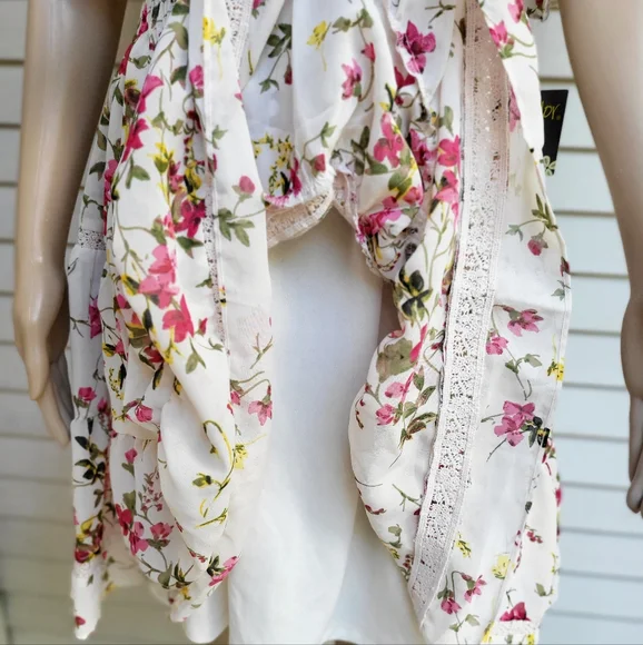 🔥SOLD🔥 🆕️🌺TAYLOR🌺 Women's Short Sleeve Floral Surplice Dress💃 - Picture 13 of 14